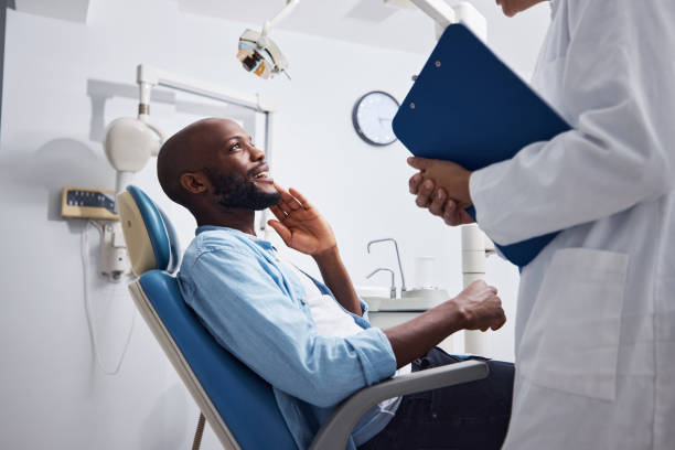 Best Cracked Tooth Emergency Dentist  in On Top Of The World Designated Place, FL